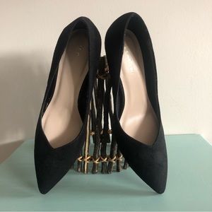 👛 (ANY 2/$25) LE CHATEAU Black Suede Pointed Toe 4” Stilettos